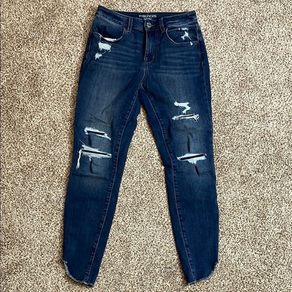 💜Maurices Blue Skinny Jeans with Distressed Details - Picture 1 of 3